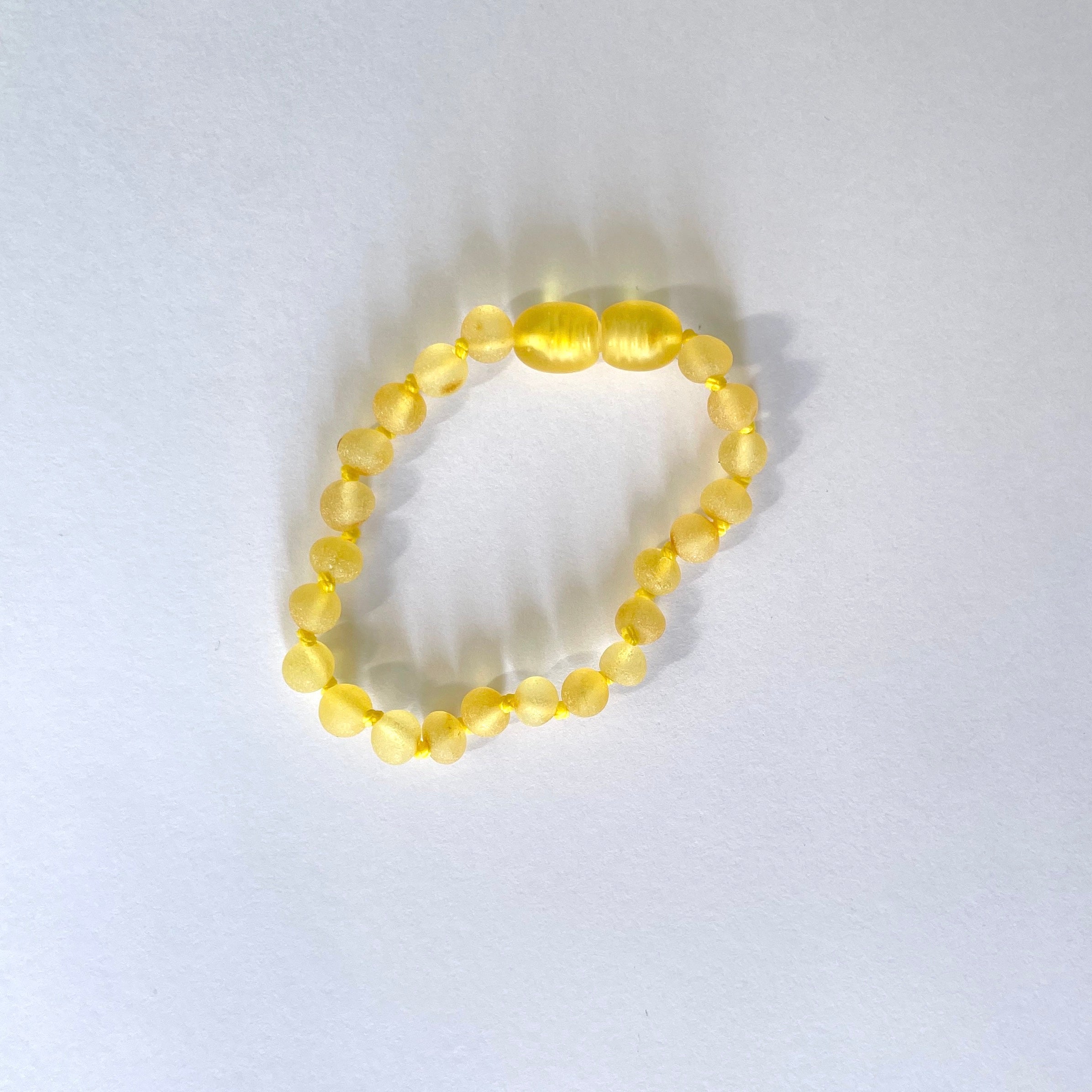 Bernstein-Armband-für-Babies
