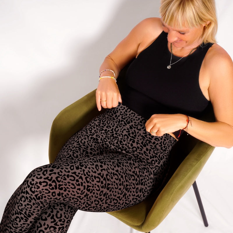organic-cotton-animal-print-Leggins_-chocolate