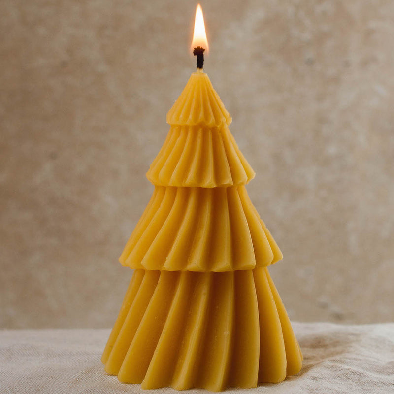 beeswax-christmas-candle