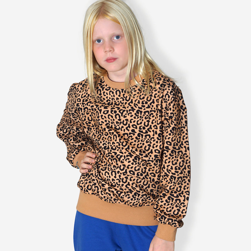 Leopard-Print-Sweater-Leo