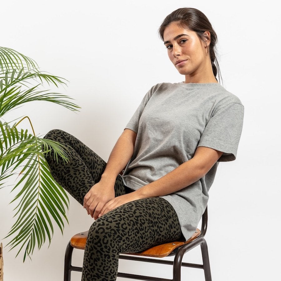 Unisex-Organic-Cotton-Tshirt-Orbasics-clean-clothing_