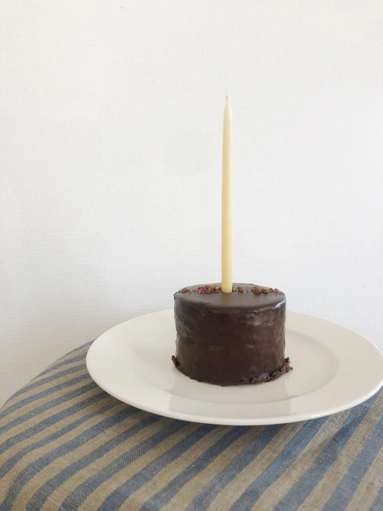 birthday-candles-beeswax-apidae-non-toxic