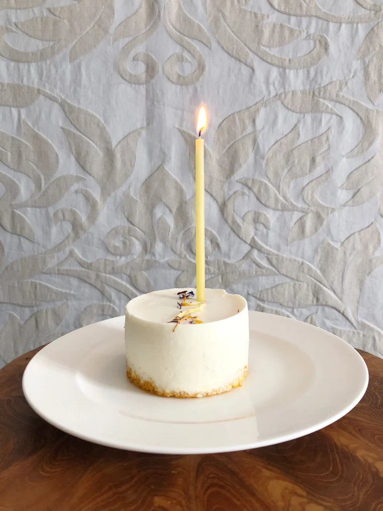 birthday-candles-beeswax-apidae-non-toxic