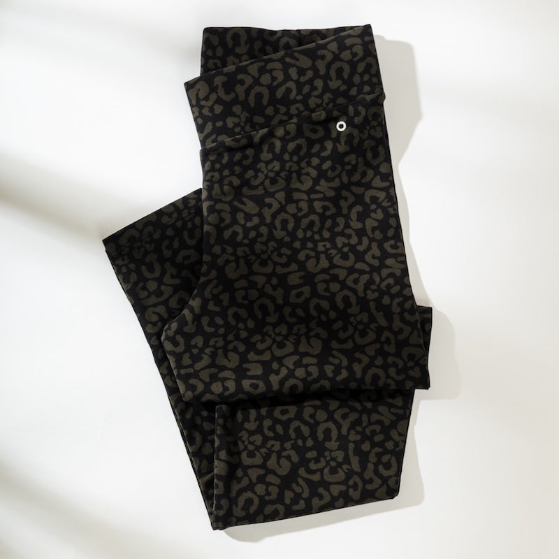 leo-leggings-black-orbasics-non-toxic-leggings-organic