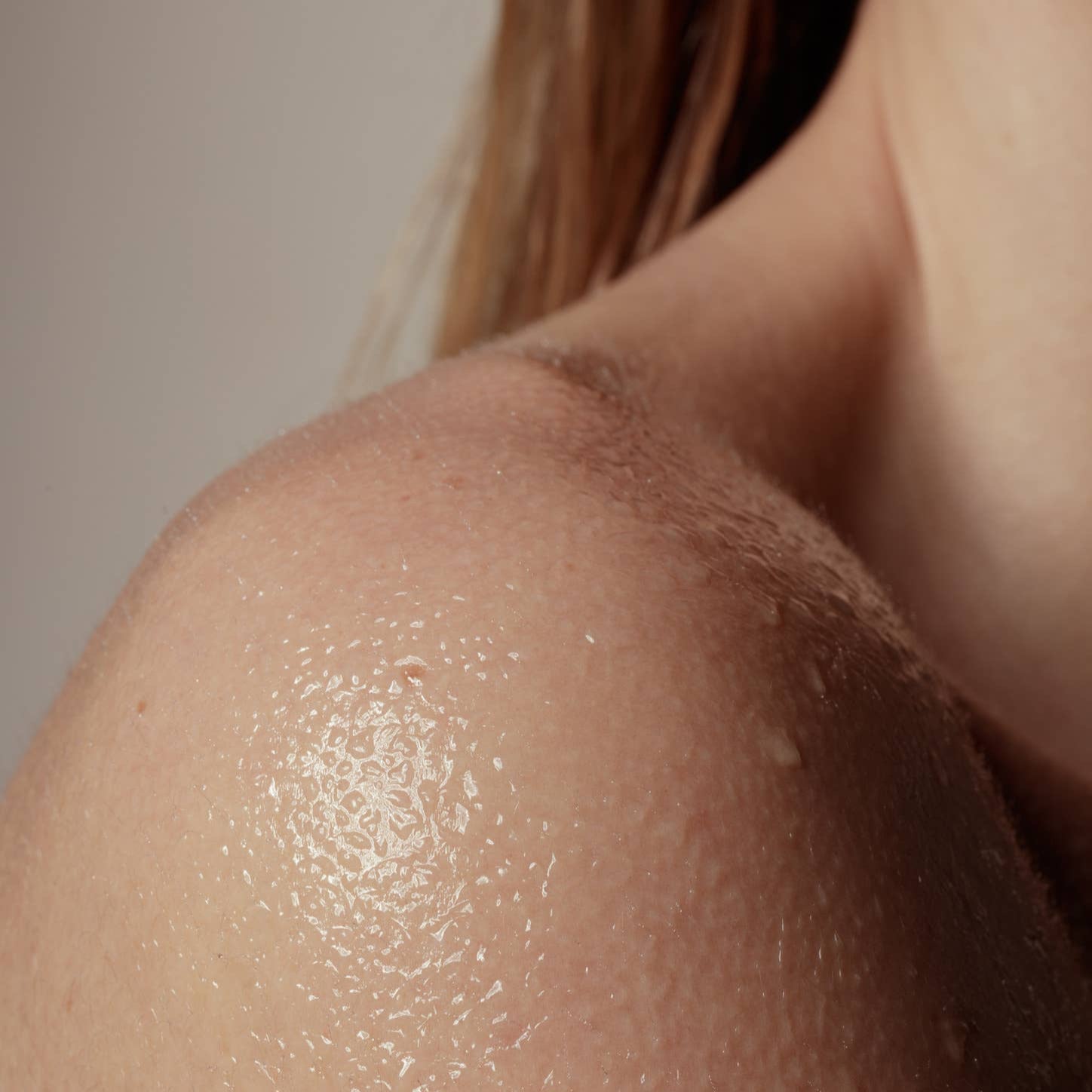 organic-bulgarian-rose-water-clean-beauty