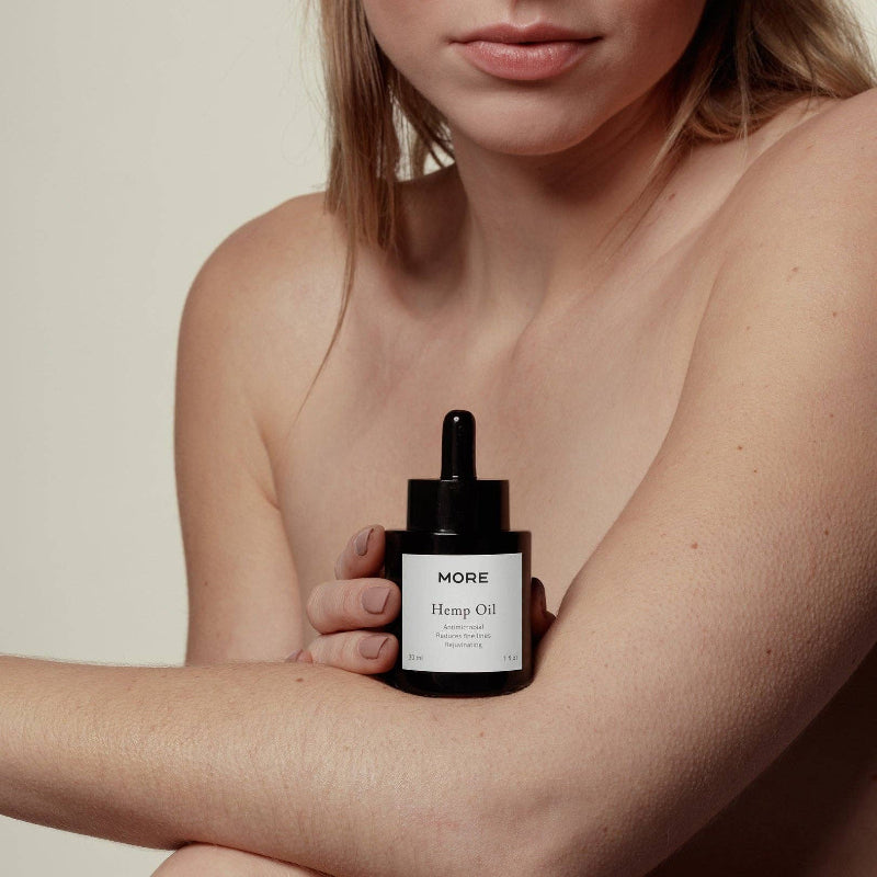 organic-hemp-seed-oil-More-Clean-Beauty