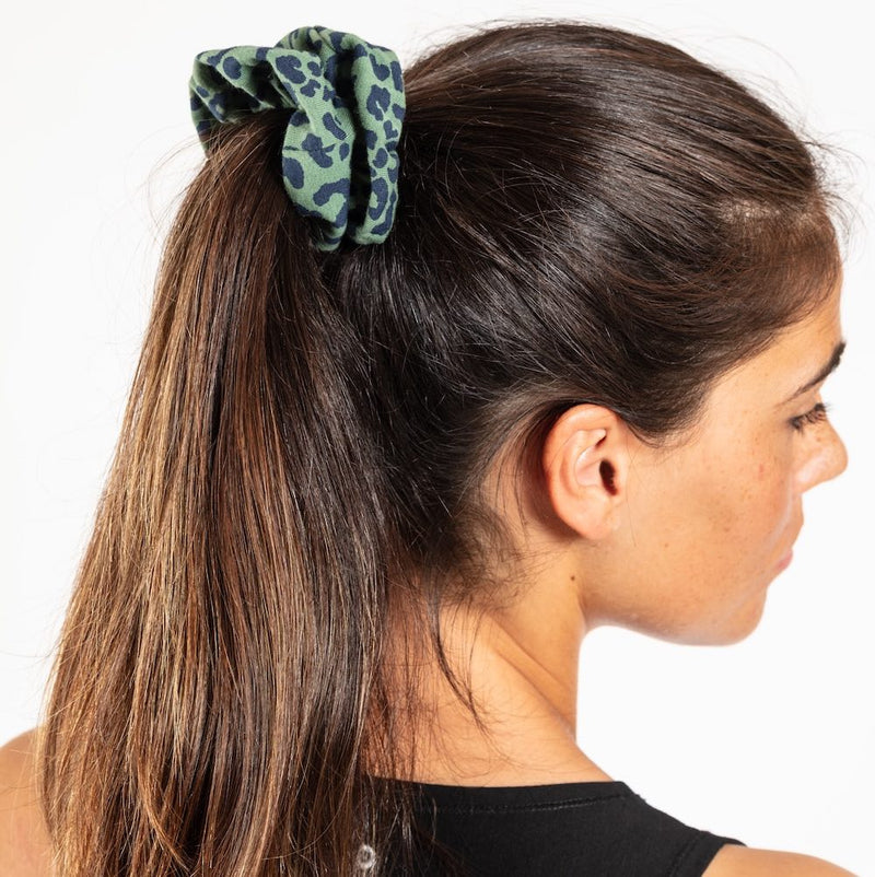 zero-waste-scrunchie-orbasics-non-toxic-clothes